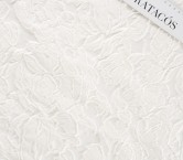 Jacquard cloquÉ floral blanco