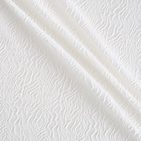 Jacquard relieve blanco