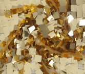 Macro square sequins gold